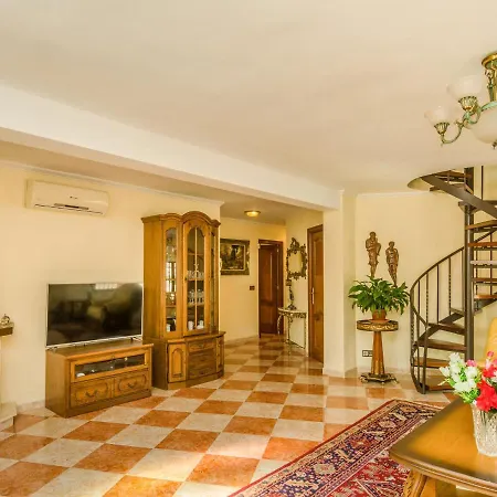 Villa Luxury With Private Pool Near Sea In Valencia