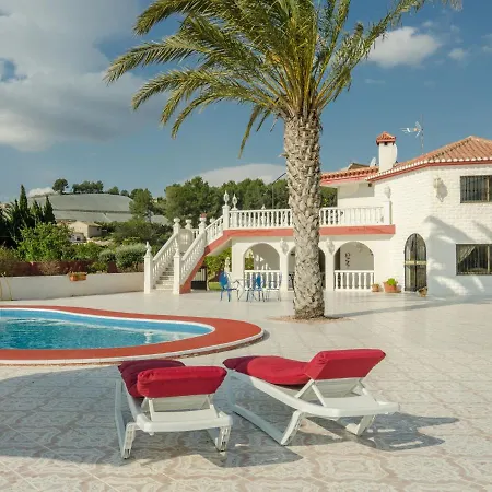 Luxury With Private Pool Near Sea In Valencia